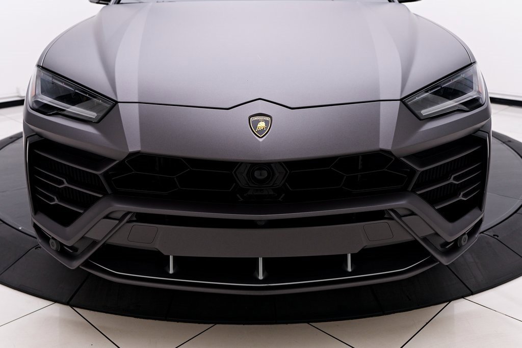 Used 2021 Lamborghini Urus image 16