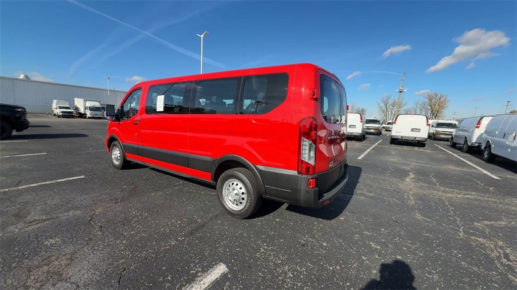 Used 2022 Ford Transit 350 XLT image 6