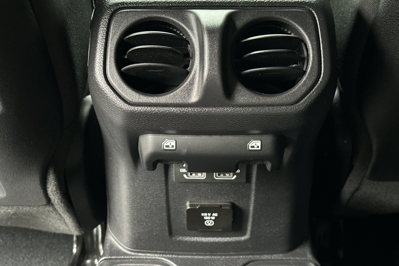 Used 2022 Jeep Wrangler Unlimited Rubicon w/ LED Lighting Group image 15