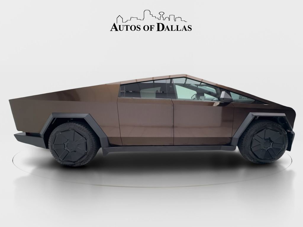 Used 2024 Tesla Cybertruck AWD Crew Cab image 5