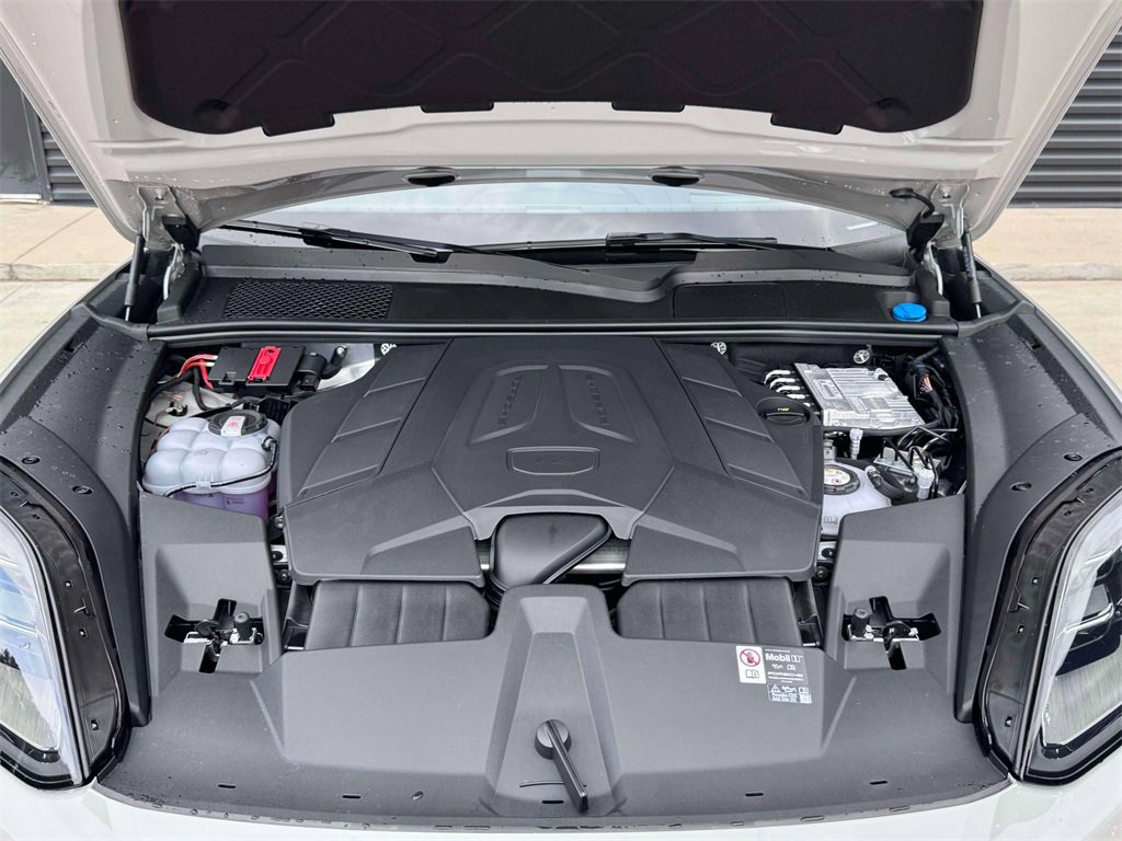 New 2026 Porsche Cayenne E-Hybrid Coupe image 29