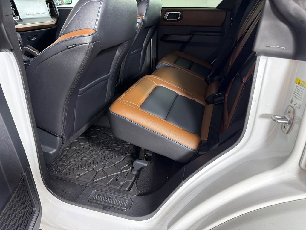 Used 2024 Ford Bronco Outer Banks image 22