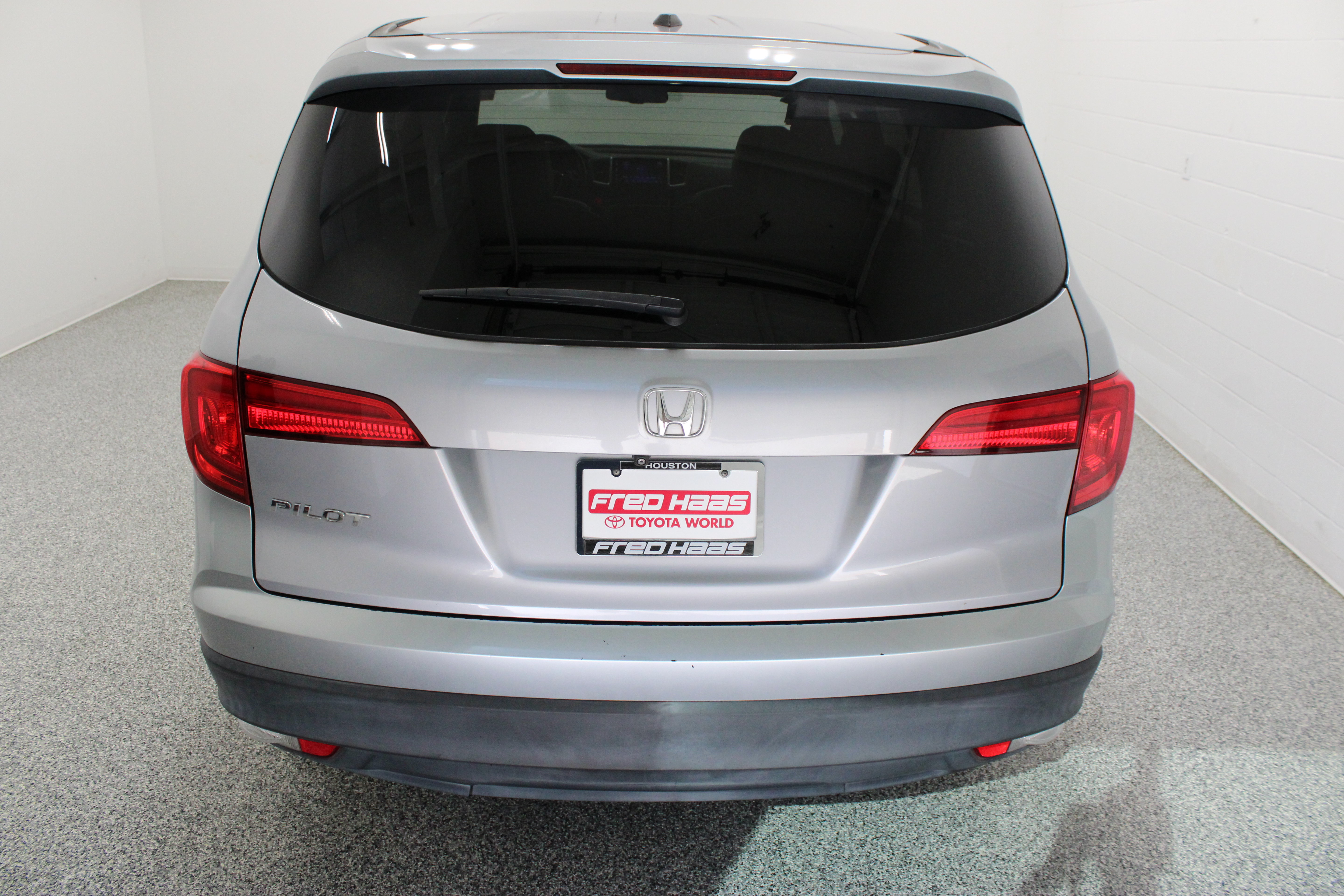 Used 2018 Honda Pilot EX-L image 8