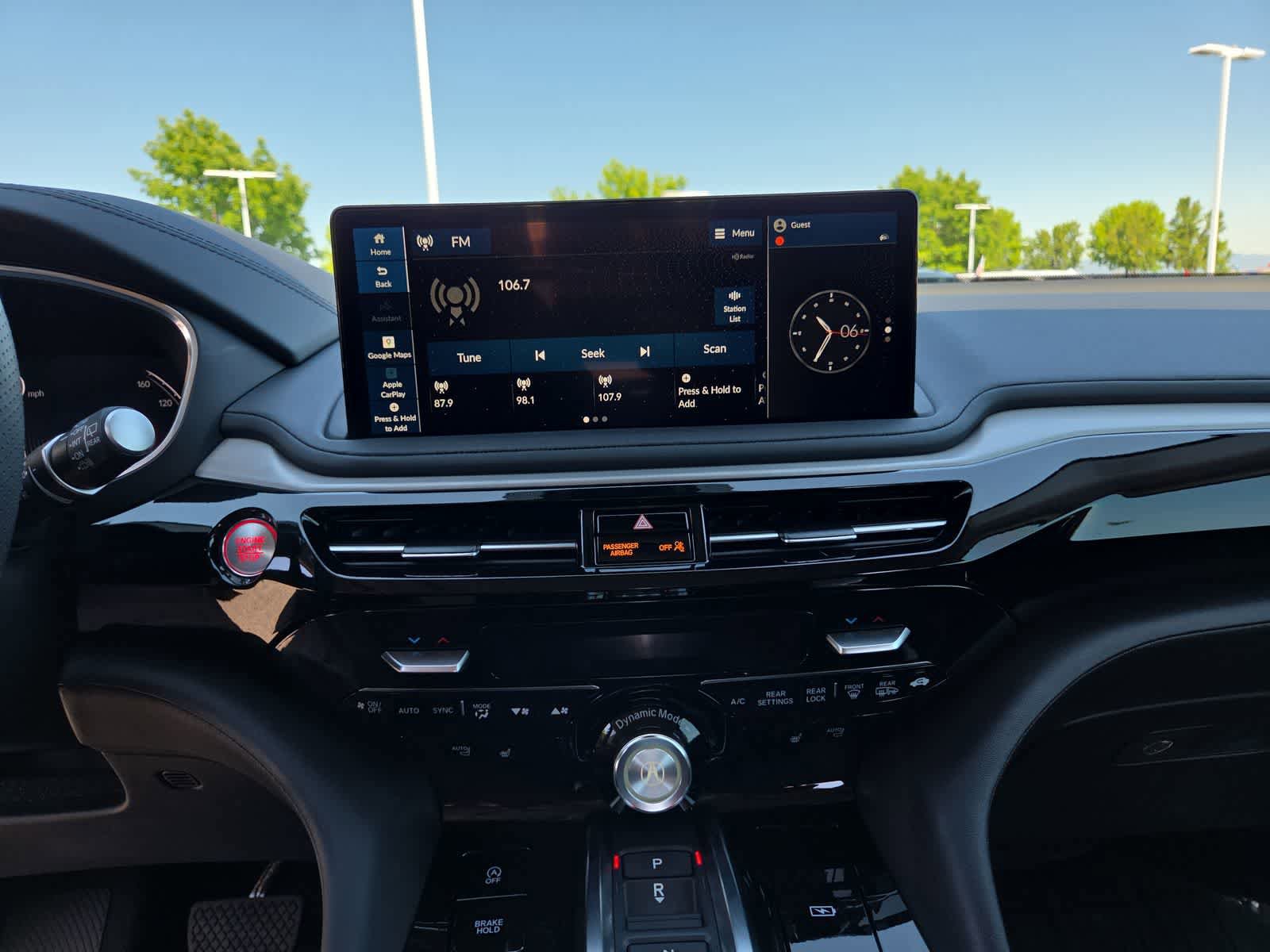 Used 2025 Acura MDX SH-AWD w/ Technology Package image 24