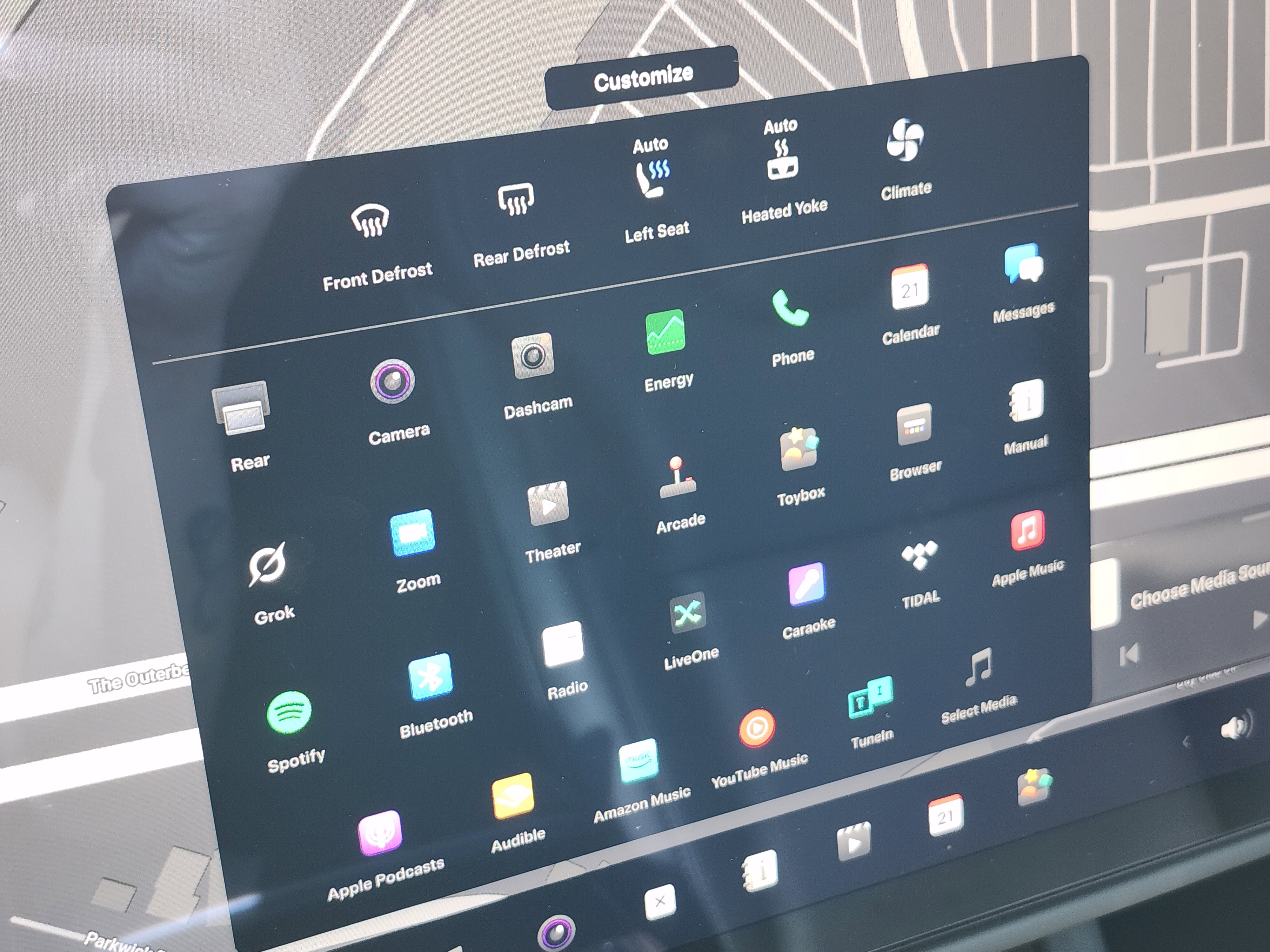 Used 2023 Tesla Model X image 33