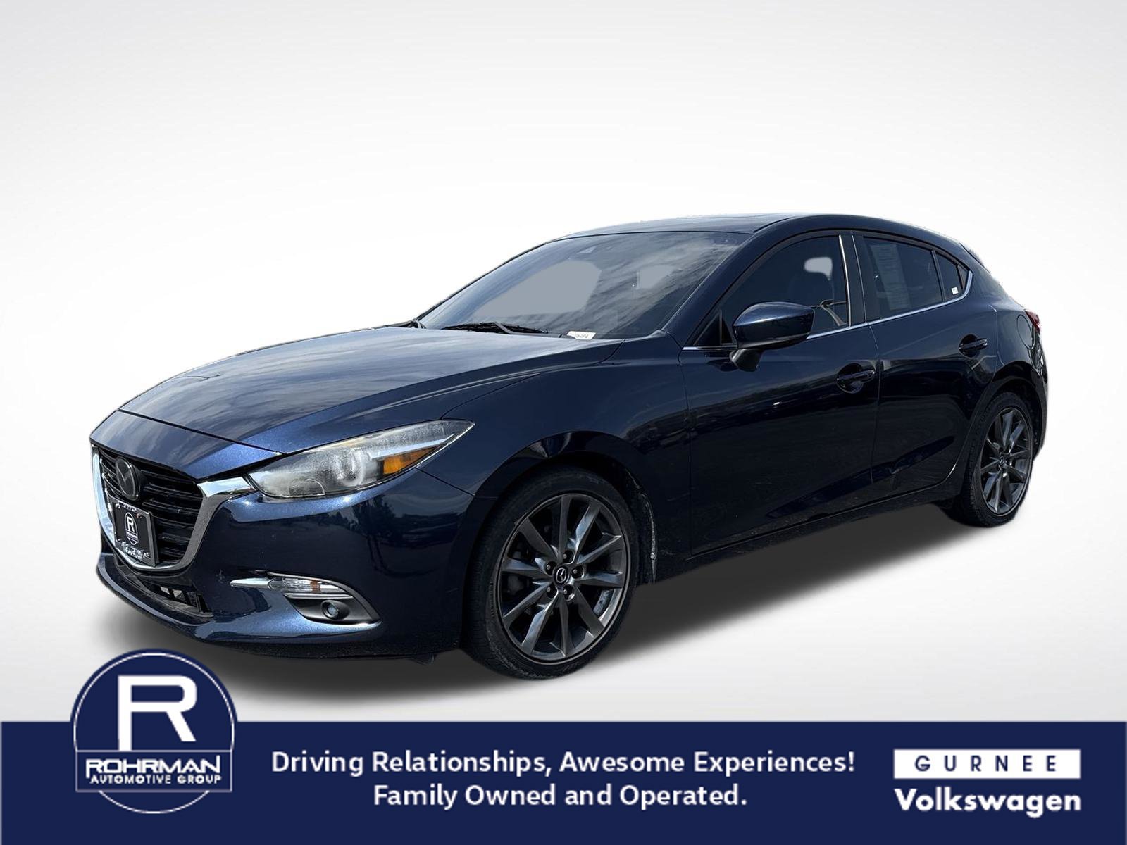 Used 2018 MAZDA MAZDA3 Grand Touring w/ Premium Equipment Package FWD image 4