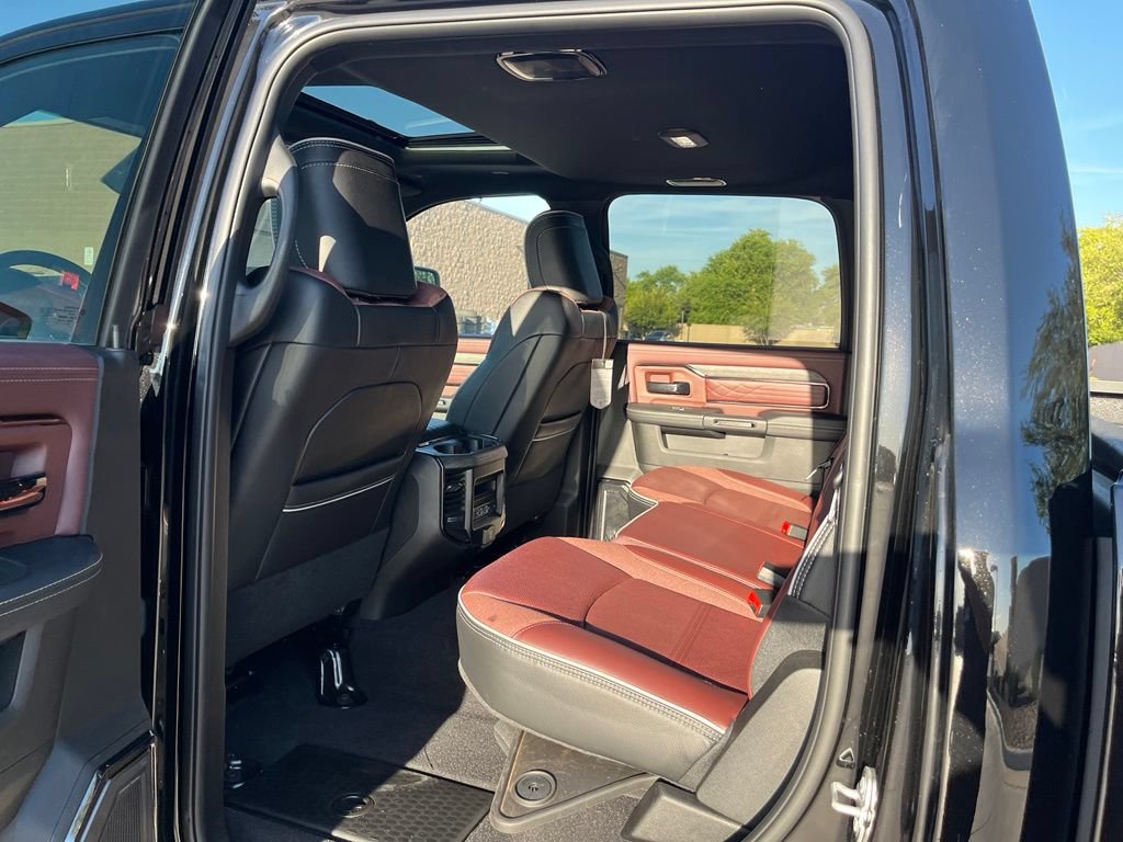 Certified 2026 RAM 3500 Limited AWD/4WD image 17