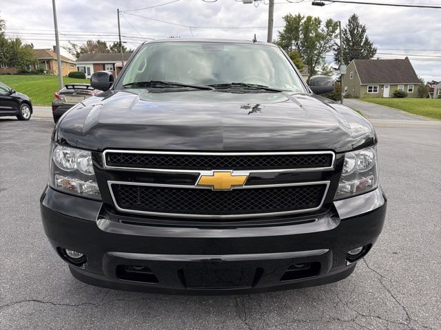 Used 2012 Chevrolet Suburban LT AWD/4WD image 3