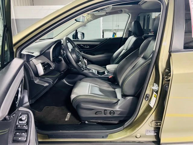 Used 2025 Subaru Outback Onyx Edition AWD/4WD image 22