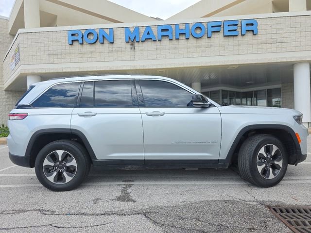 Used 2023 Jeep Grand Cherokee 4WD 4xe image 18