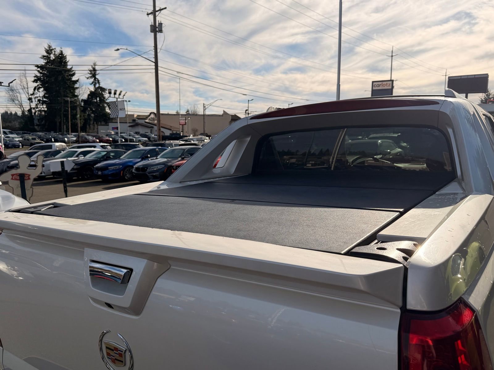 Used 2008 Cadillac Escalade EXT image 10