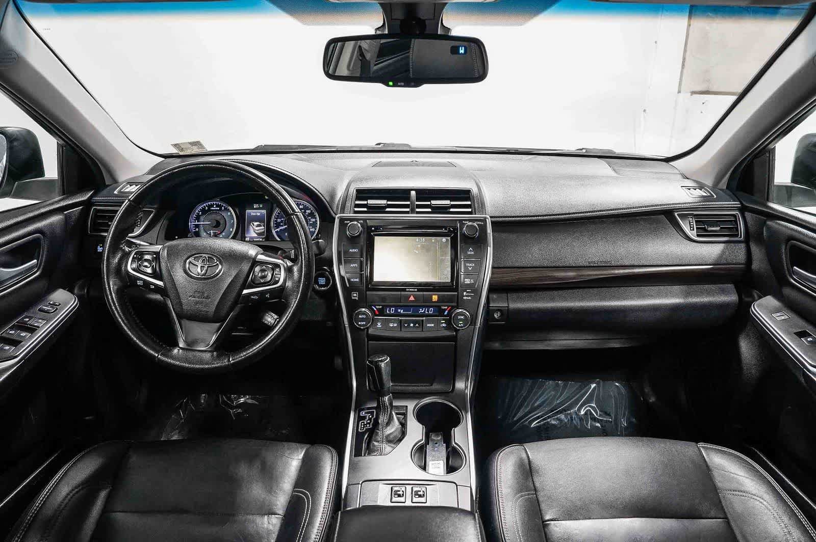 Certified 2016 Toyota Camry XLE w/ Advanced Technology Package FWD image 12