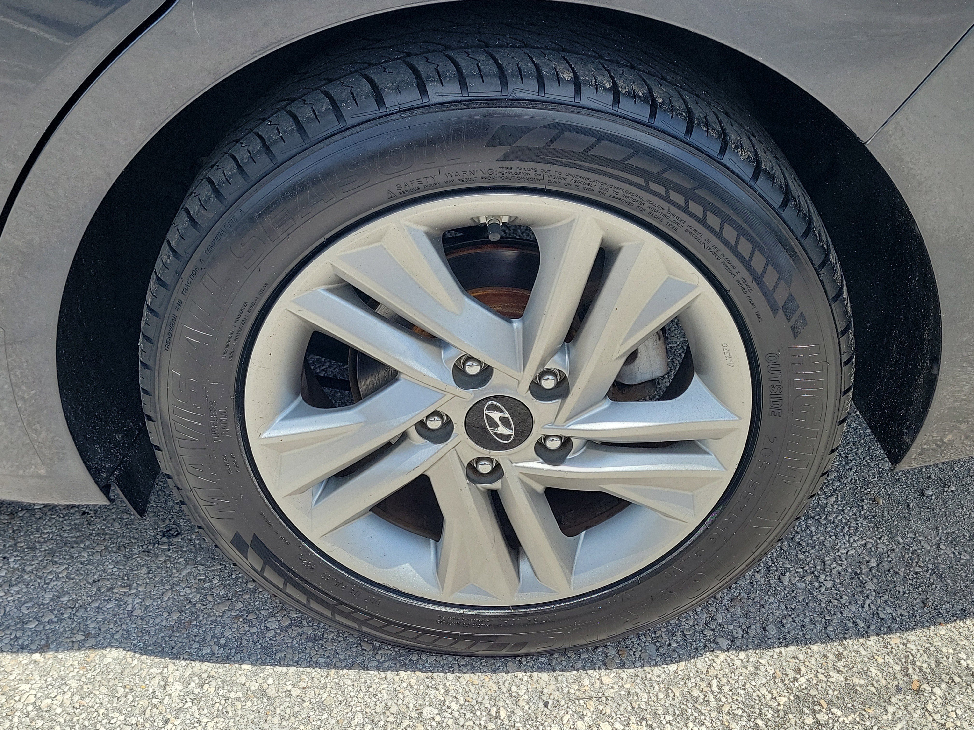Used 2020 Hyundai Elantra SEL w/ Cargo Package (C1) FWD image 9