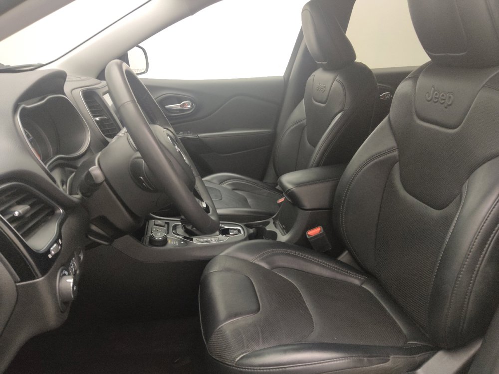 Used 2023 Jeep Cherokee Altitude Lux image 17