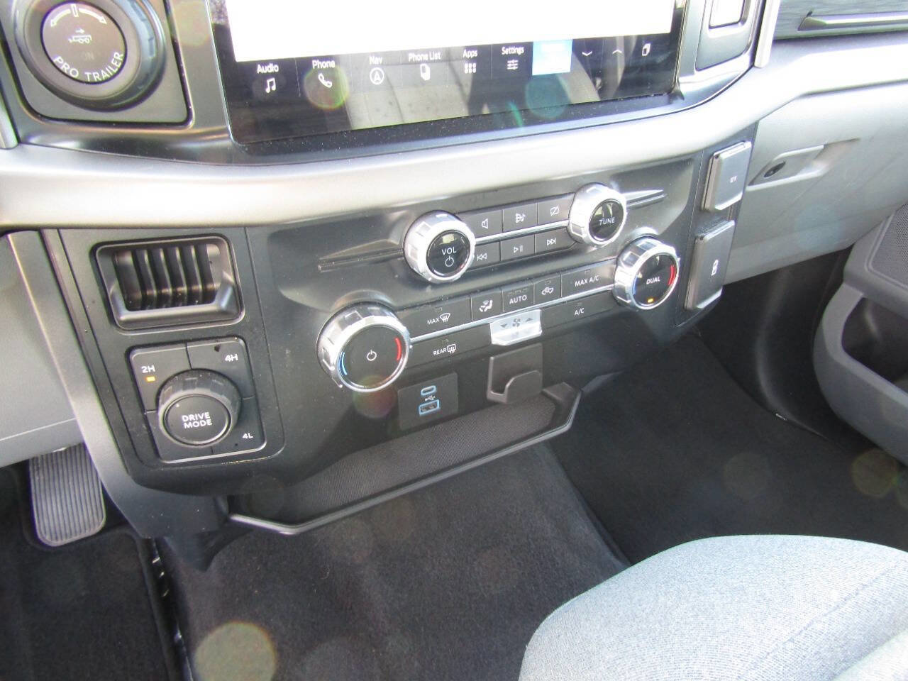 Used 2024 Ford F150 XLT image 21