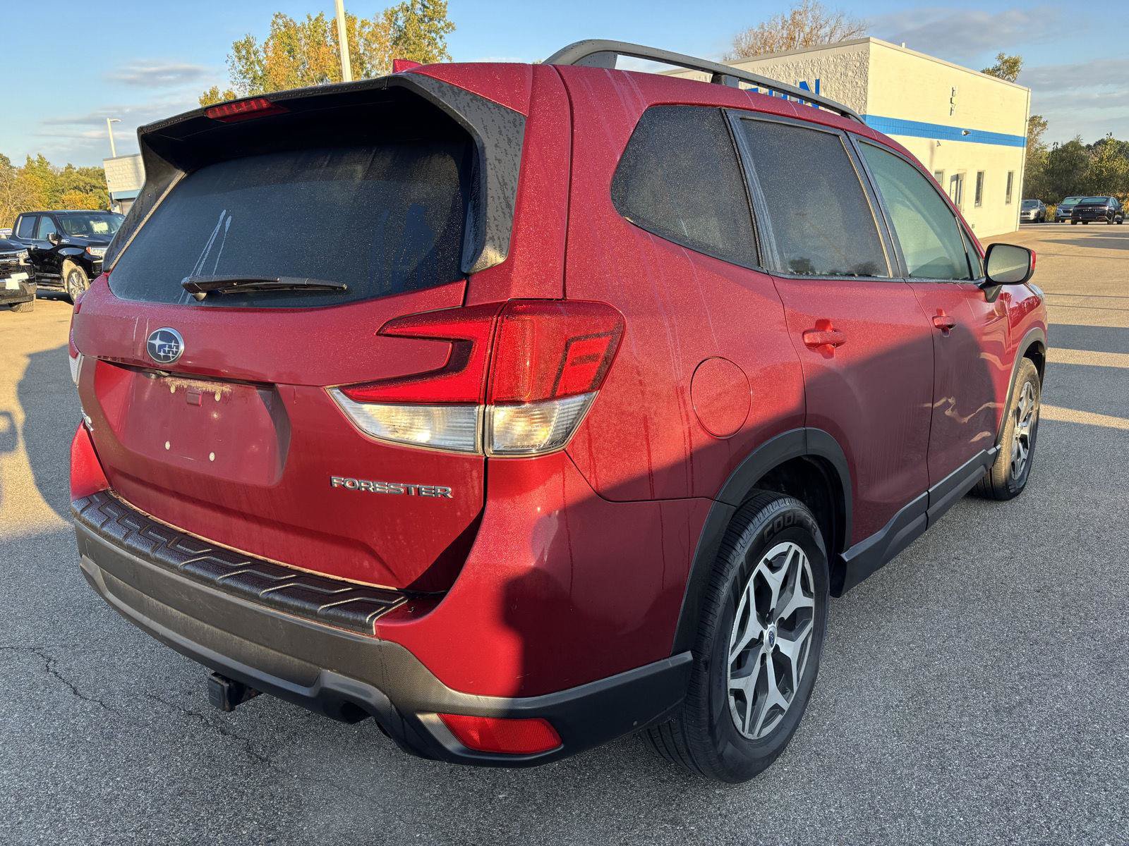 Used 2020 Subaru Forester Premium AWD/4WD image 7