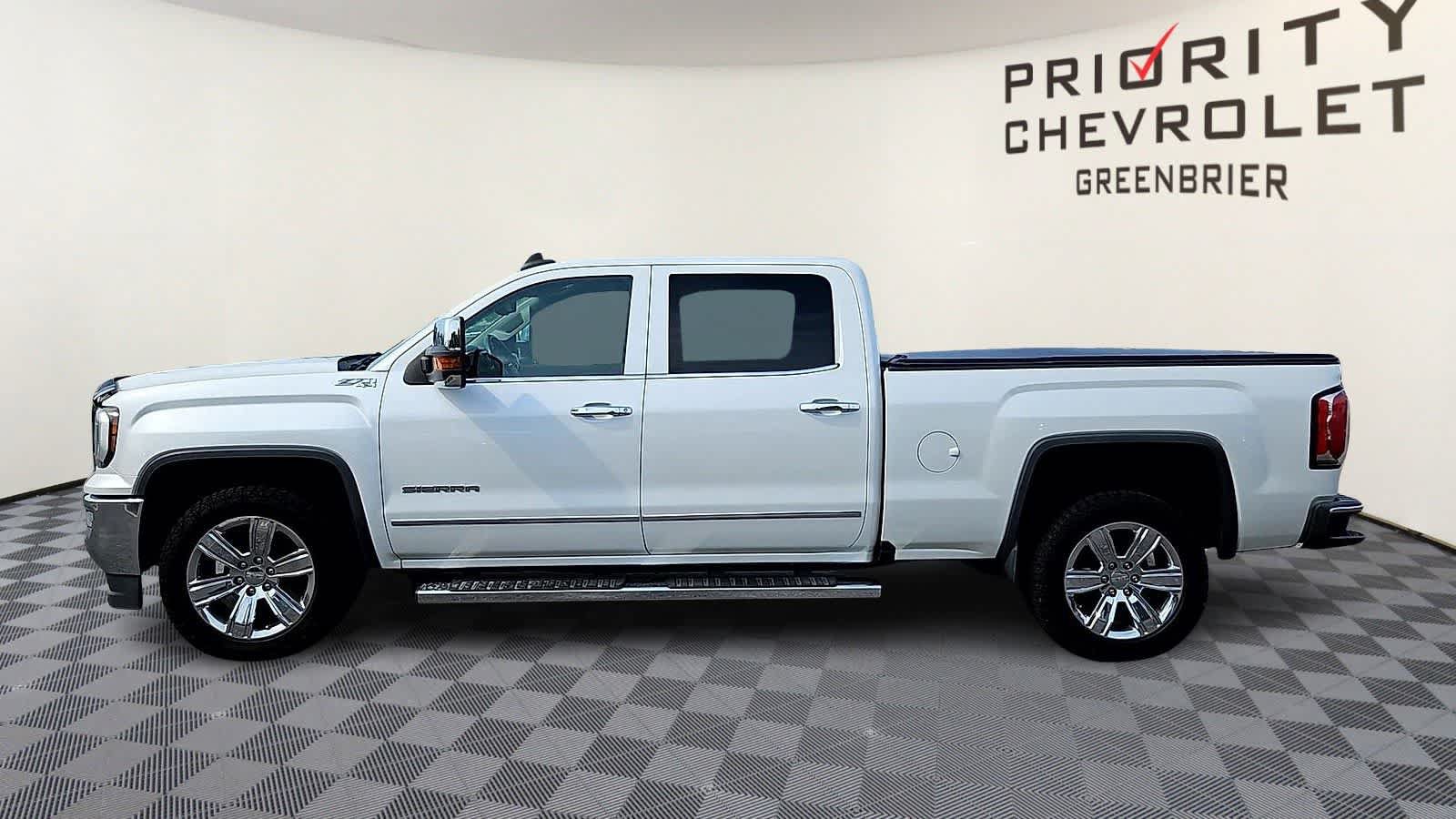Used 2017 GMC Sierra 1500 SLT AWD/4WD image 5