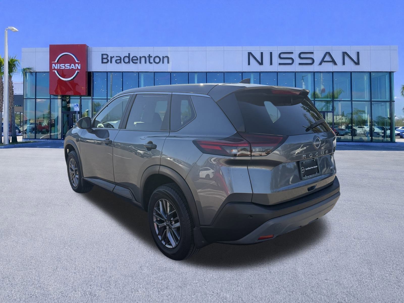 Certified 2023 Nissan Rogue S image 7