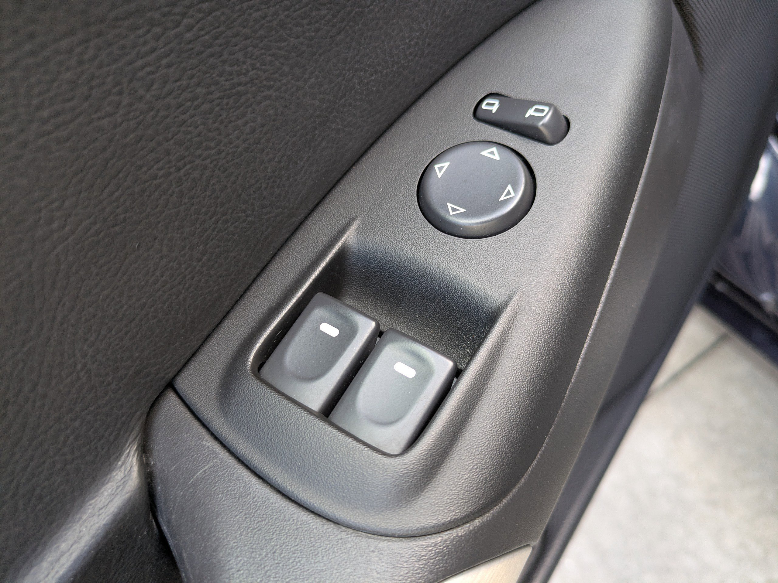 Used 2013 Chevrolet Corvette Coupe image 16