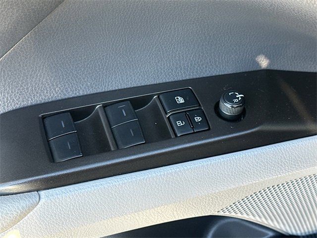 Certified 2023 Toyota Camry SE image 15