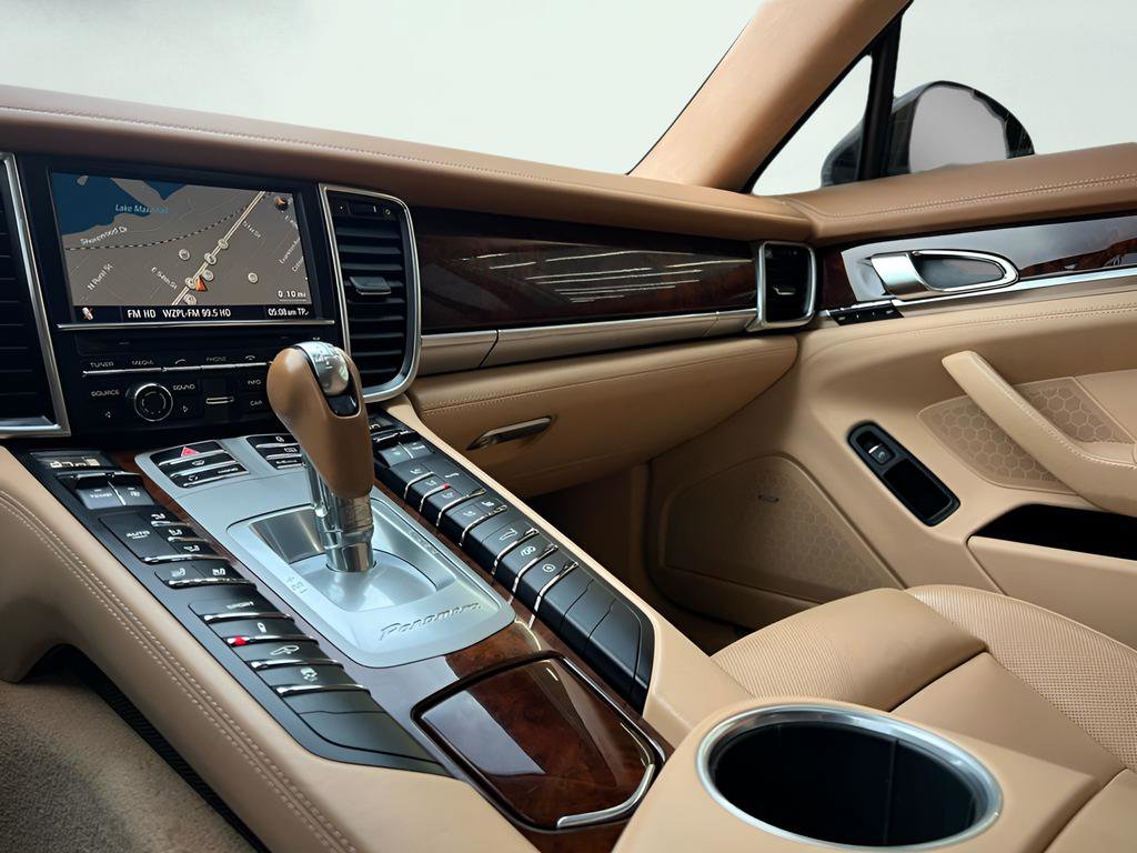 Used 2012 Porsche Panamera Turbo image 62