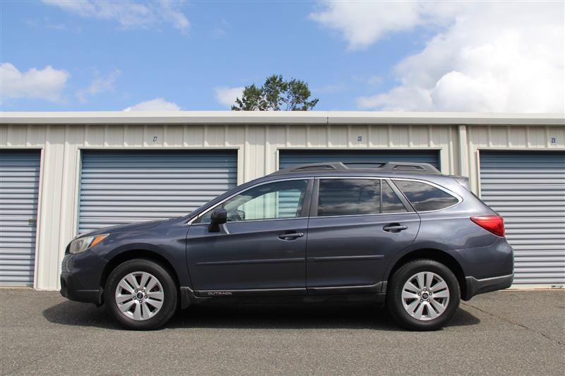 Used 2017 Subaru Outback 2.5i Premium AWD/4WD image 9