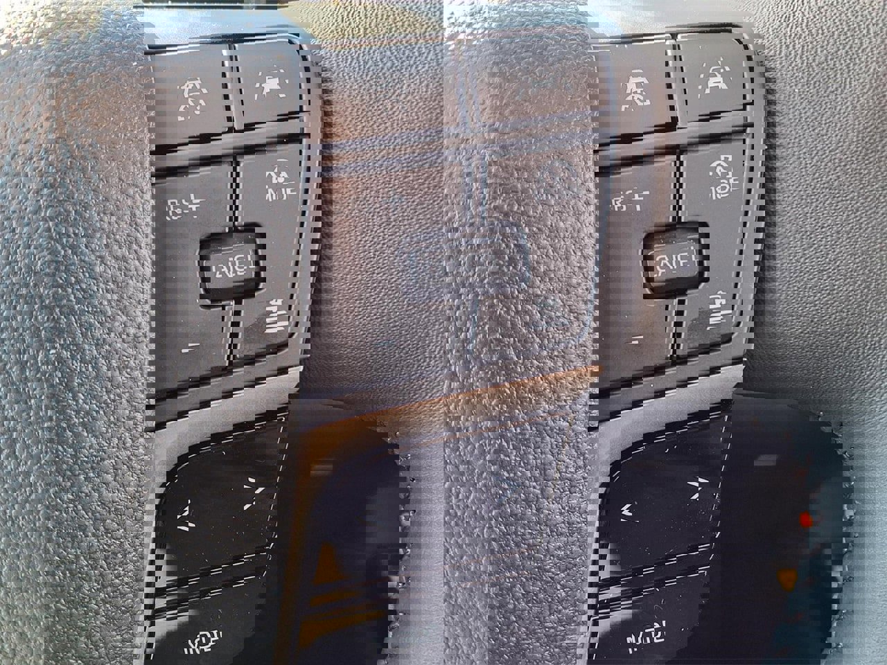 New 2025 Toyota Camry XLE w/ Premium Plus Package image 19