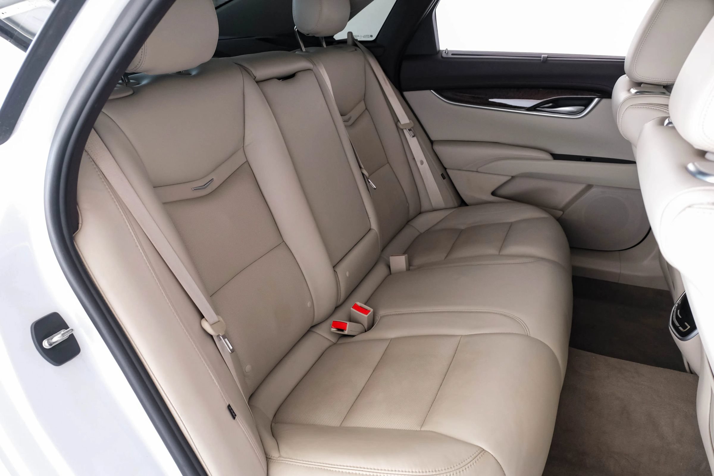 Used 2016 Cadillac XTS Premium FWD image 35