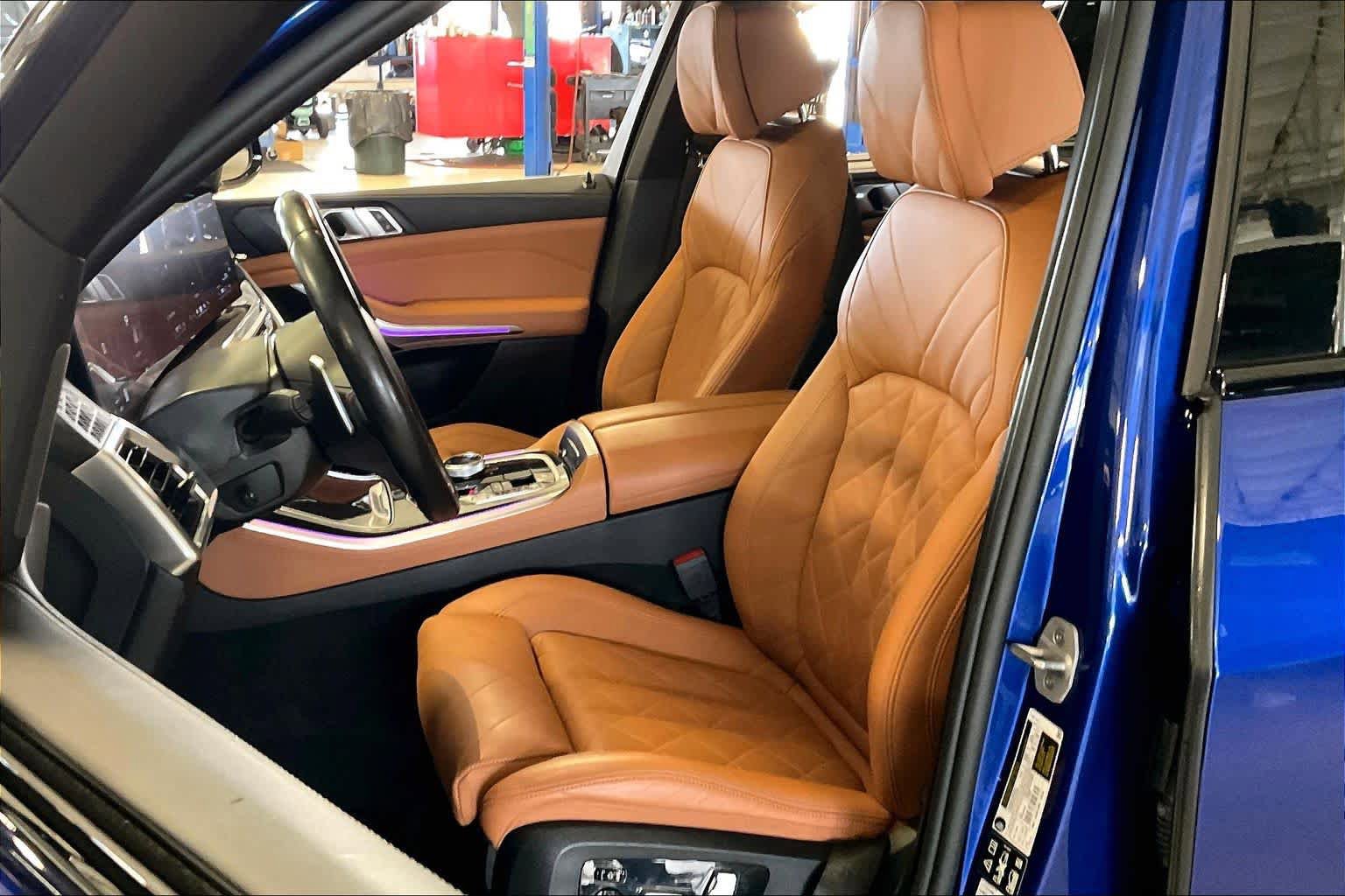 Used 2025 BMW X5 M60i AWD/4WD image 7