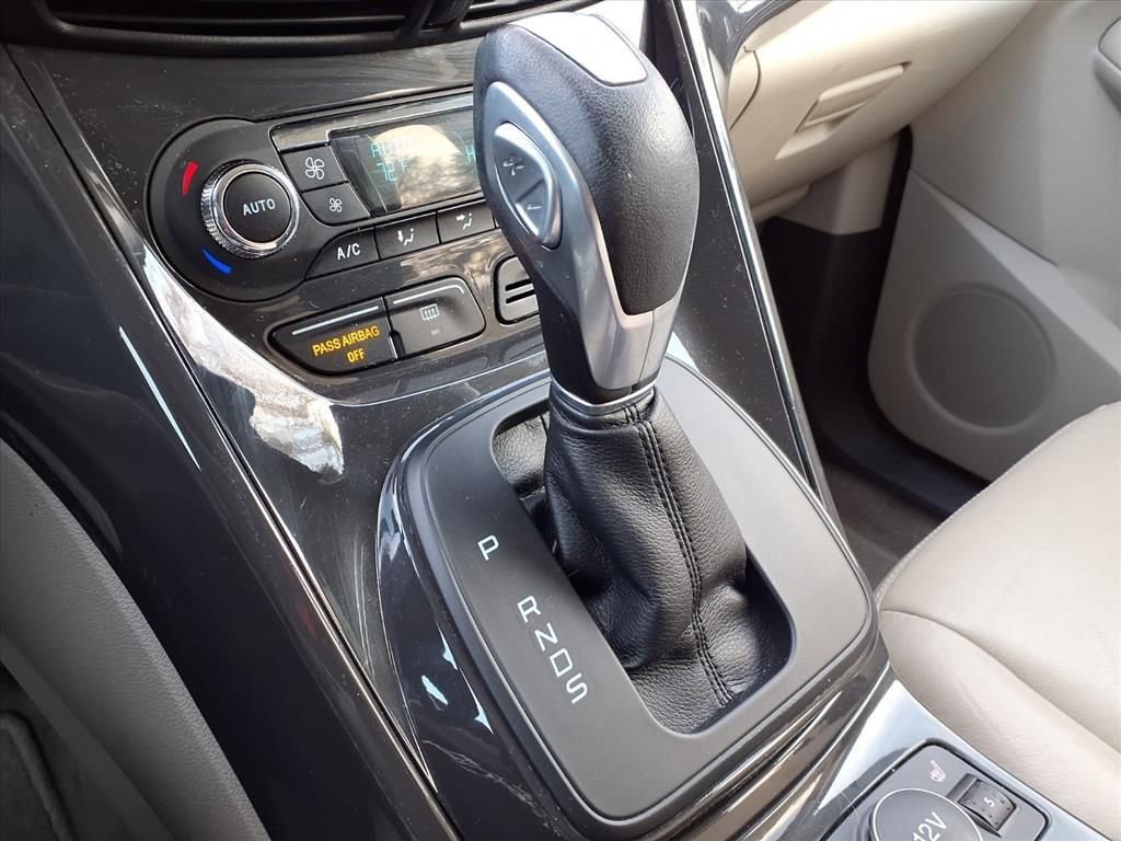 Used 2016 Ford Escape Titanium image 6