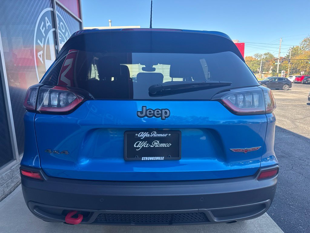 Used 2020 Jeep Cherokee Trailhawk w/ Cold Weather Group AWD/4WD image 10