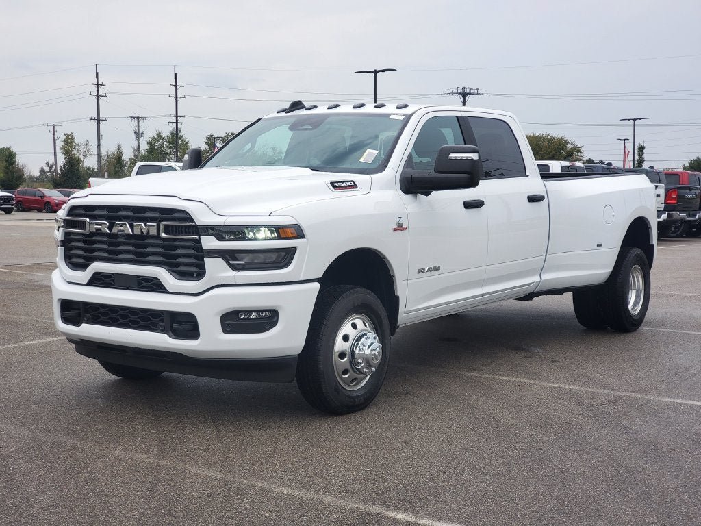 New 2027 RAM 3500 Big Horn AWD/4WD image 2