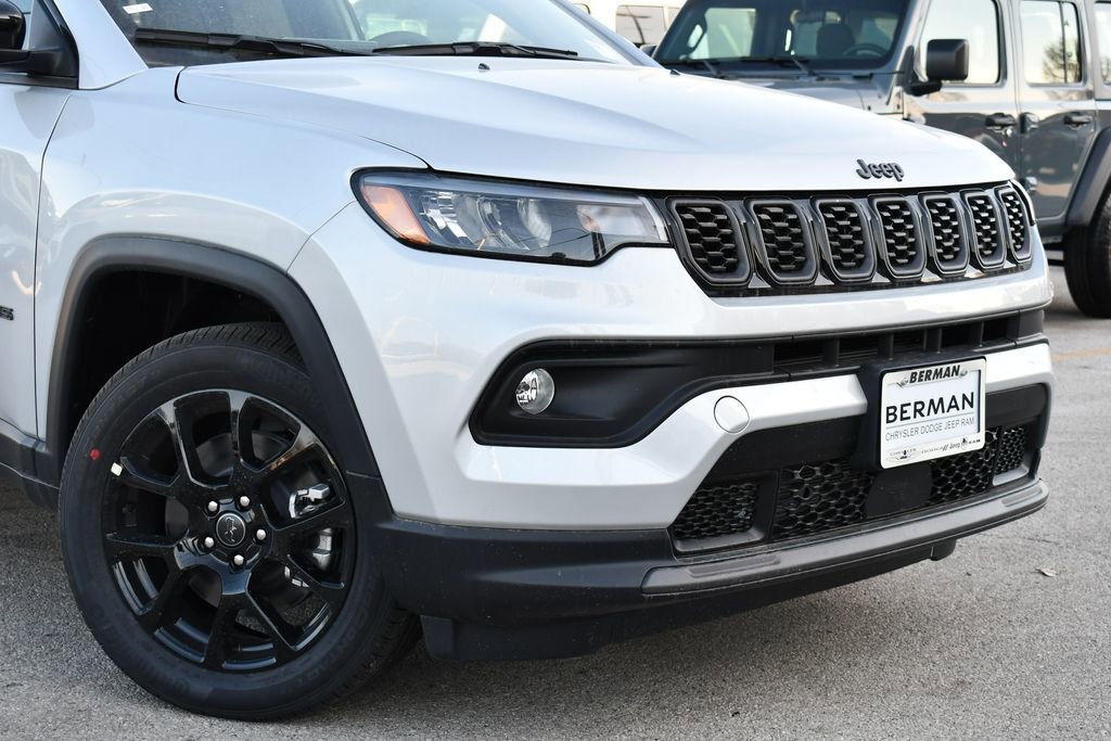 New 2026 Jeep Compass Latitude image 2