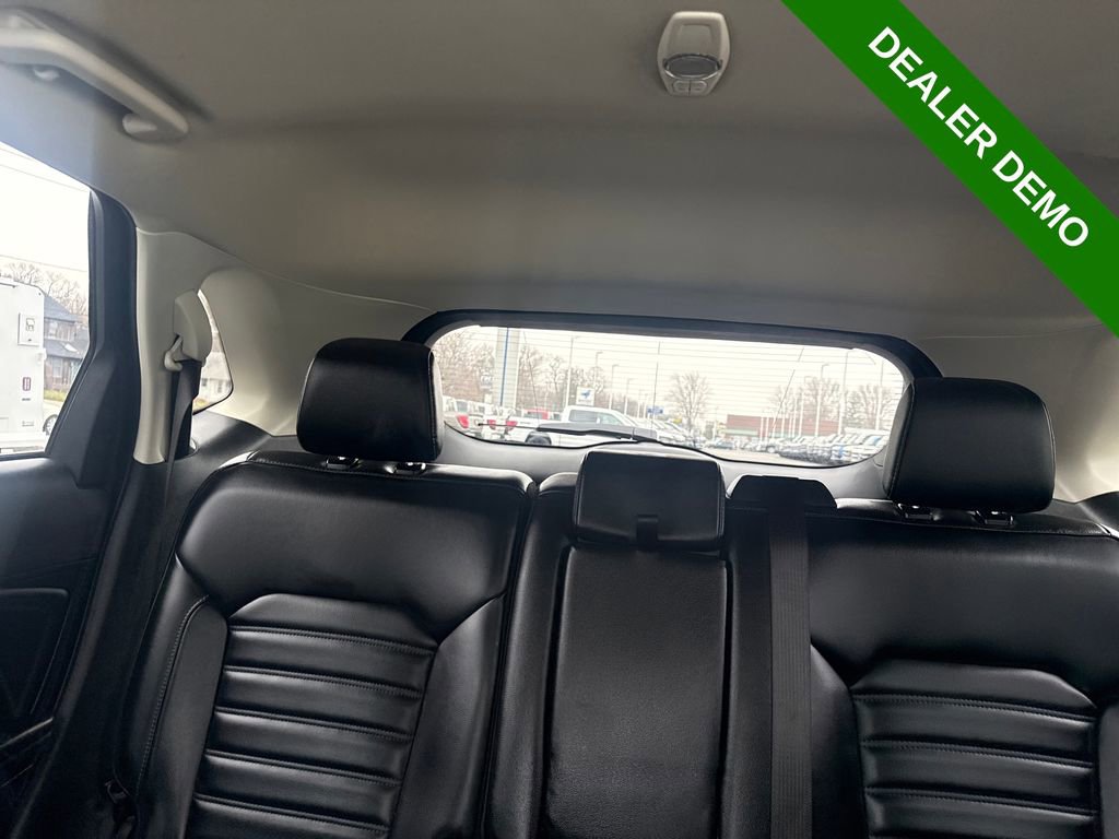Used 2024 Ford Edge SEL w/ Convenience Package AWD/4WD image 39