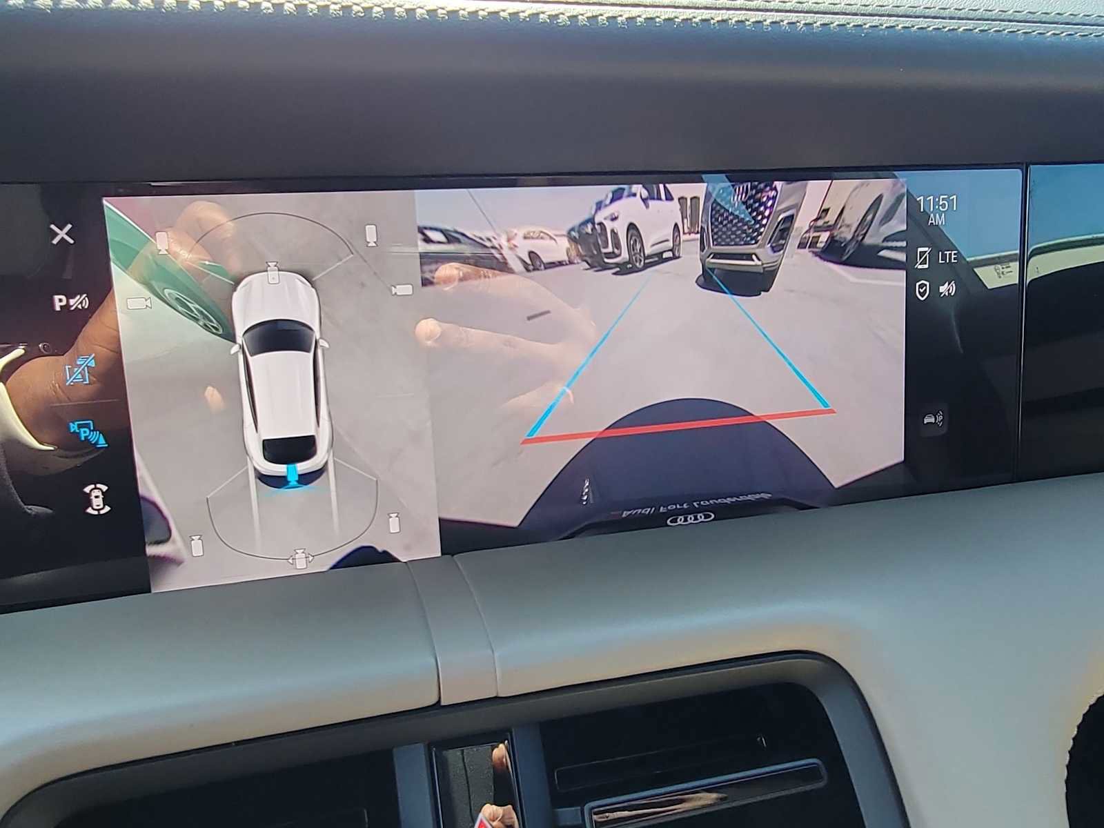 Used 2021 Porsche Taycan 4S image 23