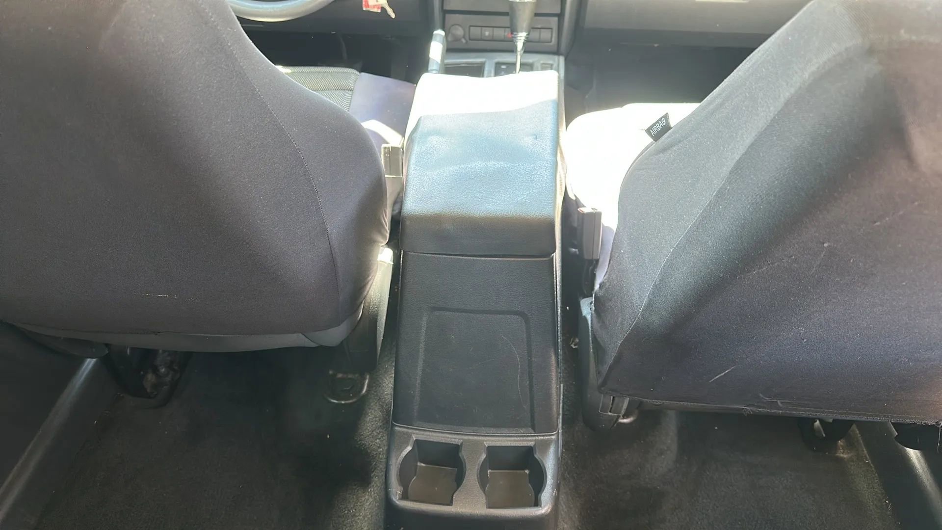 Used 2008 Dodge Nitro SXT image 29