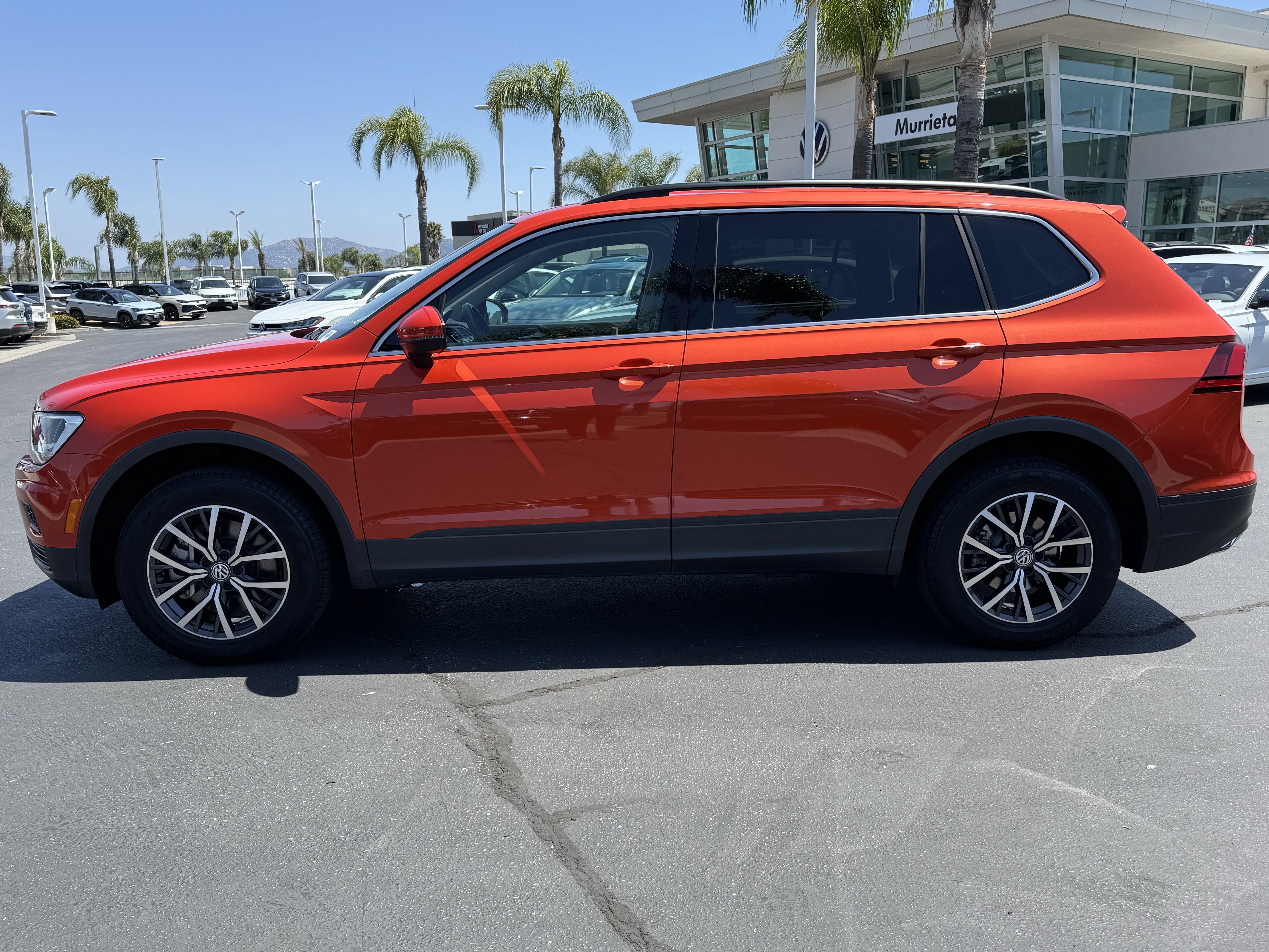 Used 2019 Volkswagen Tiguan SE AWD/4WD image 12