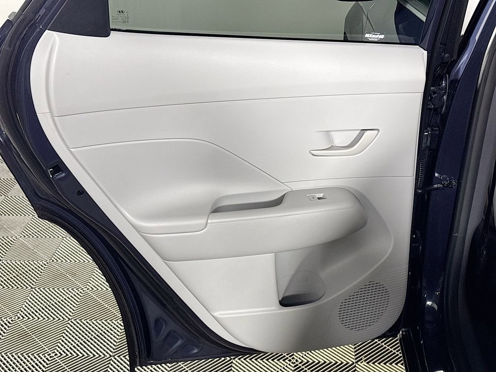 Used 2025 Hyundai Kona SEL AWD/4WD image 18