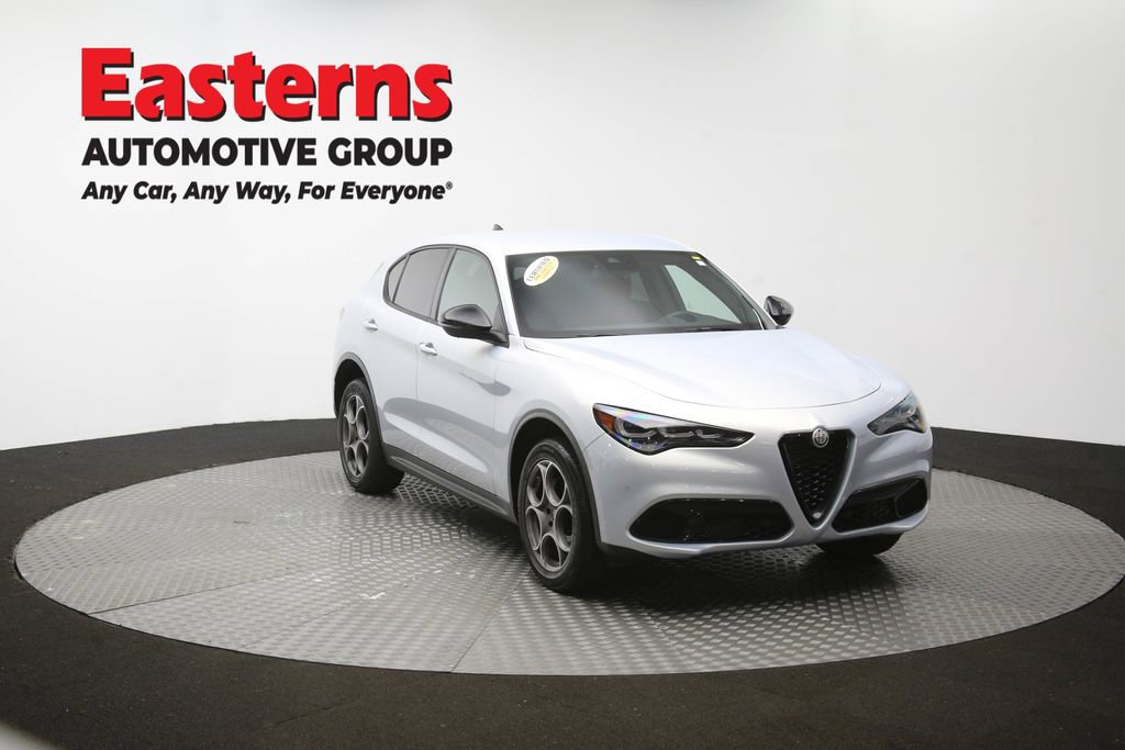 Used 2024 Alfa Romeo Stelvio Sprint AWD/4WD image 52