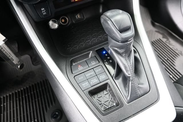 Certified 2023 Toyota RAV4 LE AWD/4WD image 25