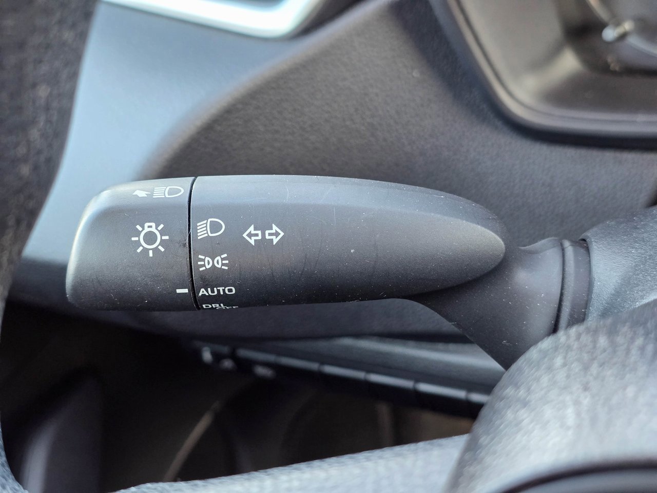 Used 2024 Toyota Corolla LE image 19