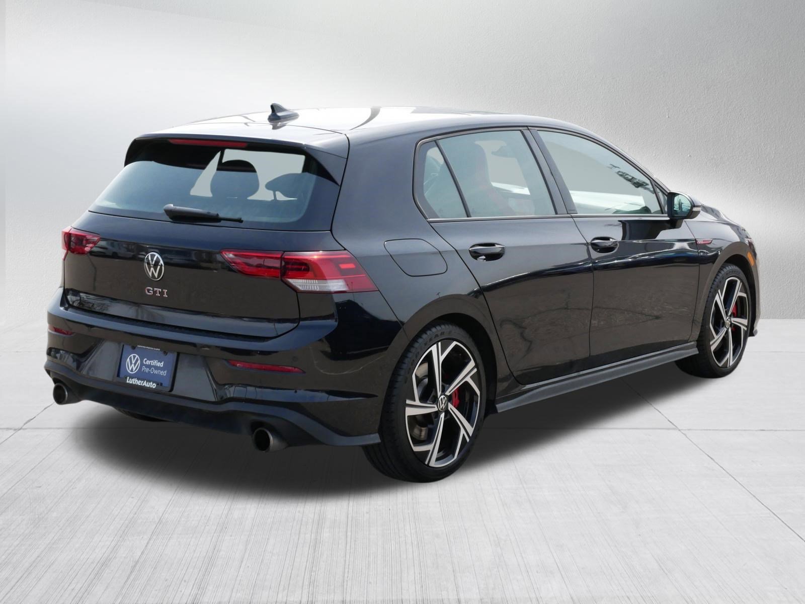 Certified 2024 Volkswagen GTI SE FWD image 7
