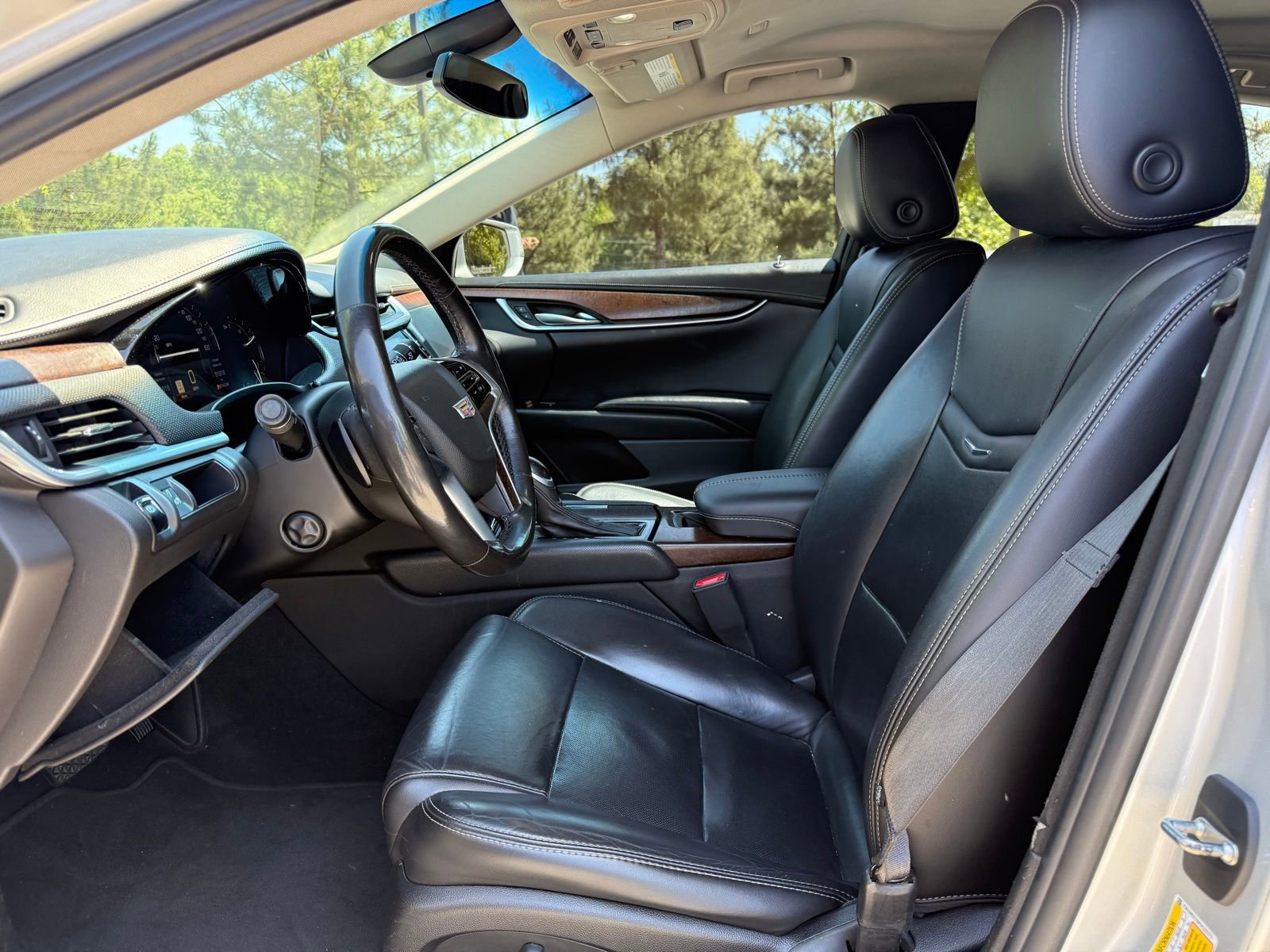 Used 2019 Cadillac XTS Luxury FWD image 34