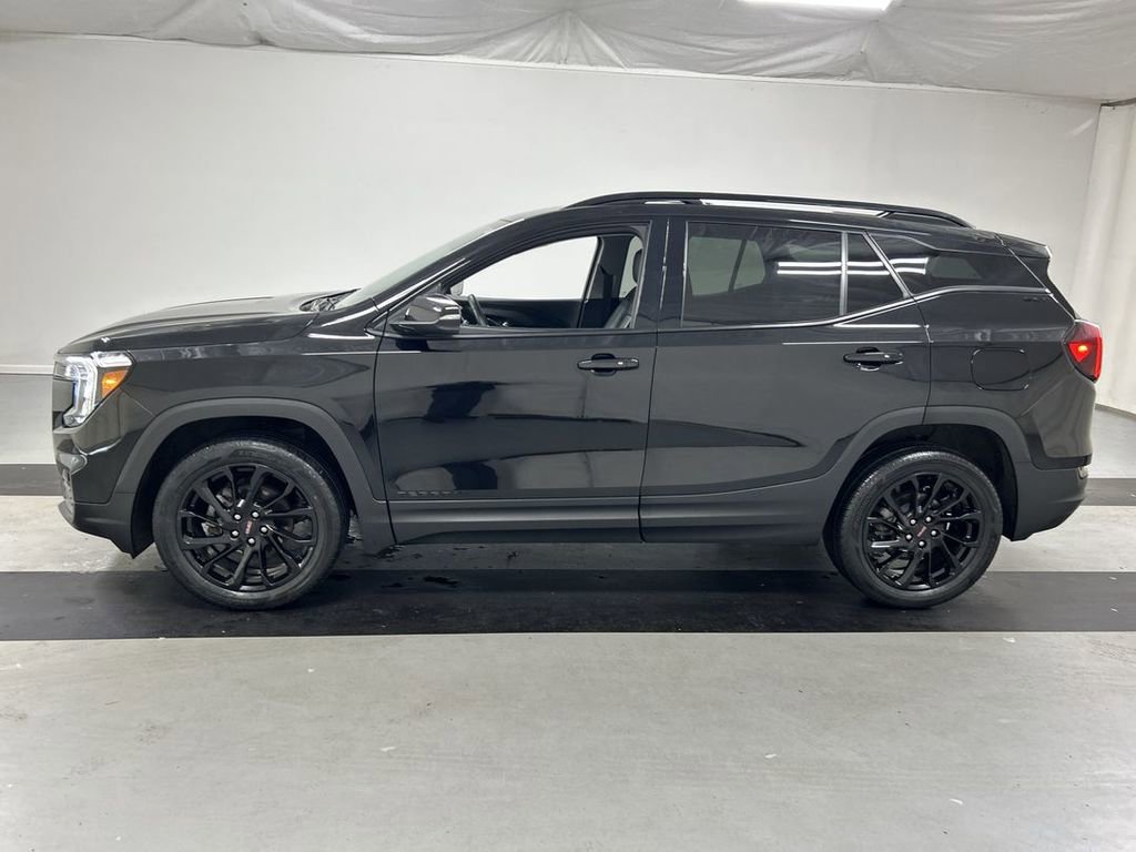 Certified 2023 GMC Terrain SLT w/ Elevation Edition image 6
