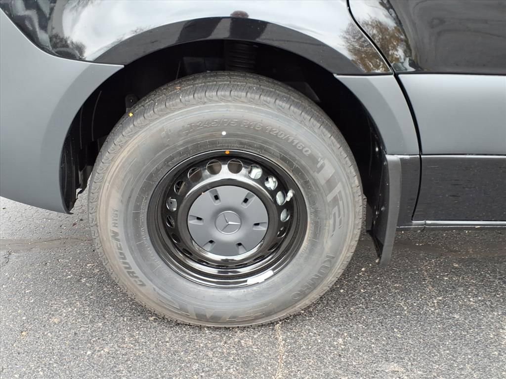 New 2026 Mercedes-Benz Sprinter 2500 image 9