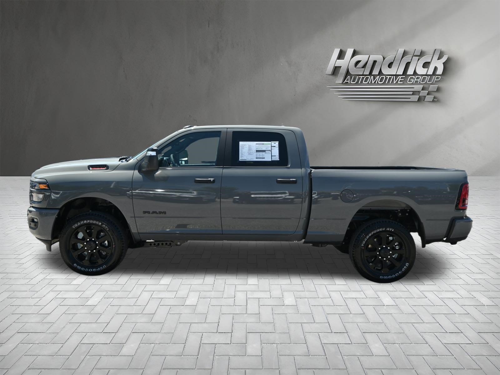 New 2026 RAM 2500 Big Horn AWD/4WD image 7