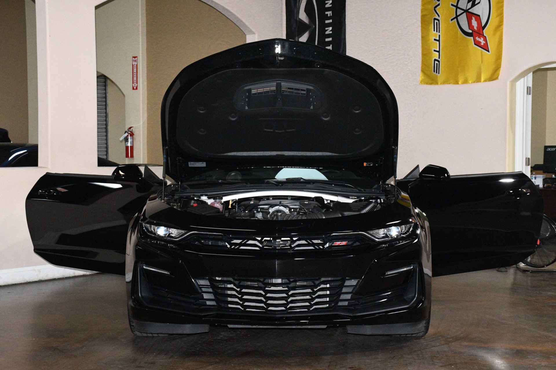 Used 2021 Chevrolet Camaro SS RWD image 87