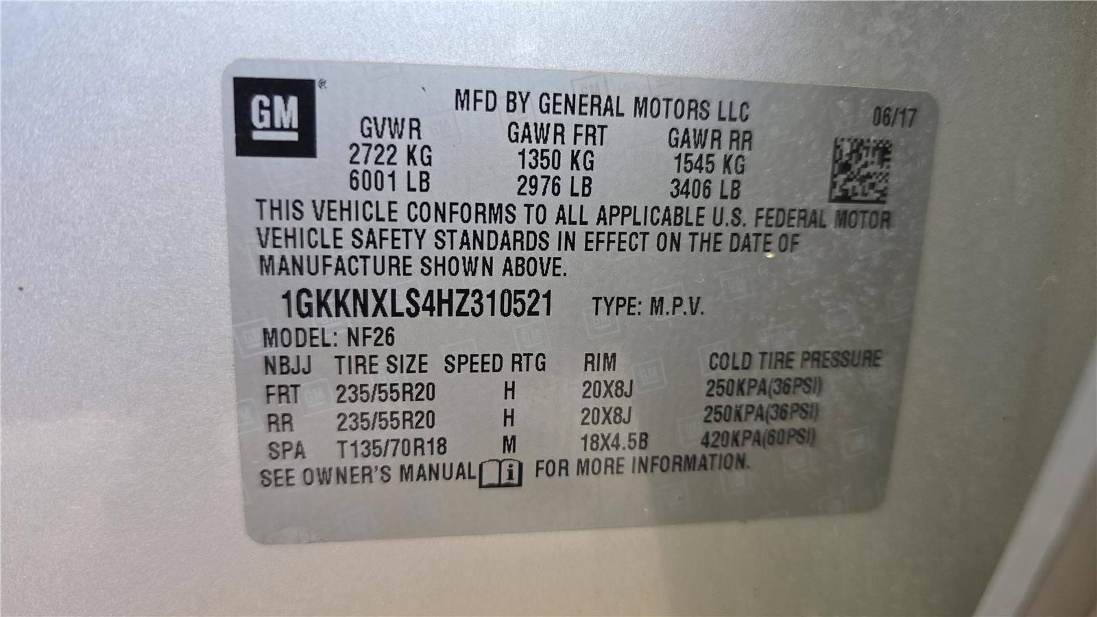 Used 2017 GMC Acadia Denali w/ Technology Package image 26