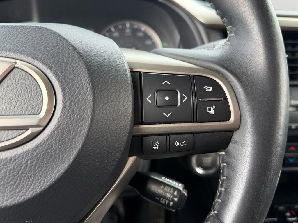 Used 2017 Lexus RX 350 AWD w/ Premium Package image 17