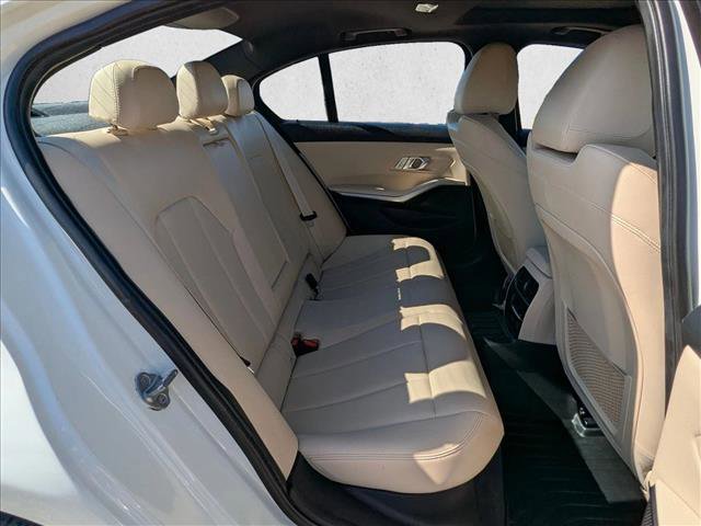 Used 2020 BMW 330i Sedan w/ Convenience Package image 23